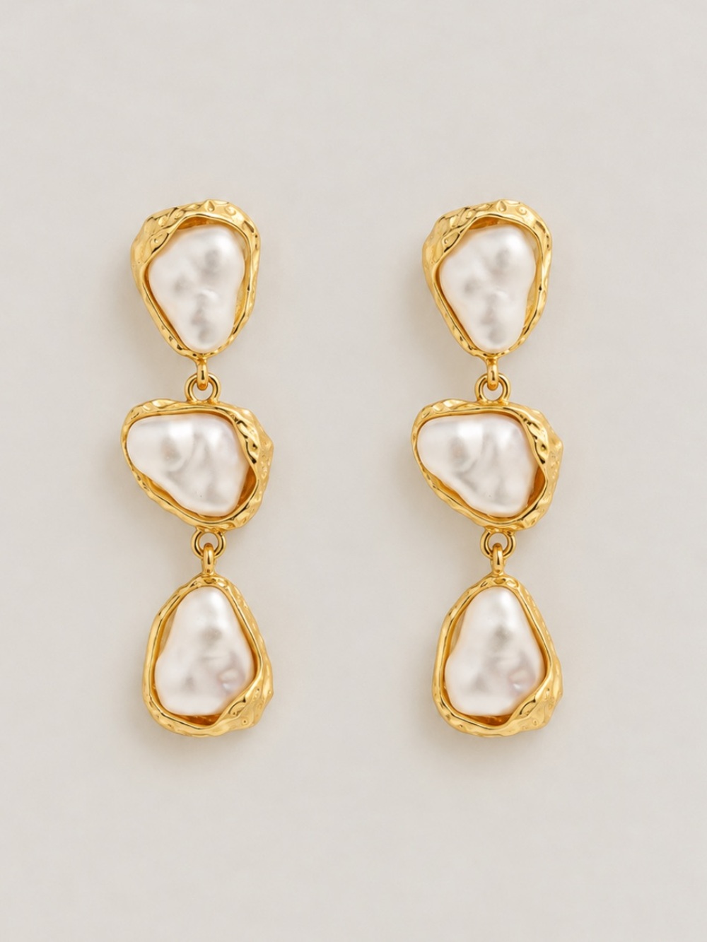 New! Gold Pearl Drop Earrings NWOT